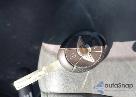 2008 Mini Cooper S z USA, uszkodzony, nr VIN WMWRH33538TL96036